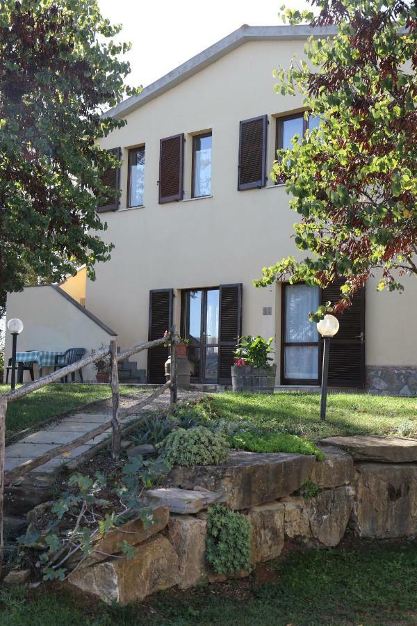 Agriturismo Tinti Монтияно Экстерьер фото